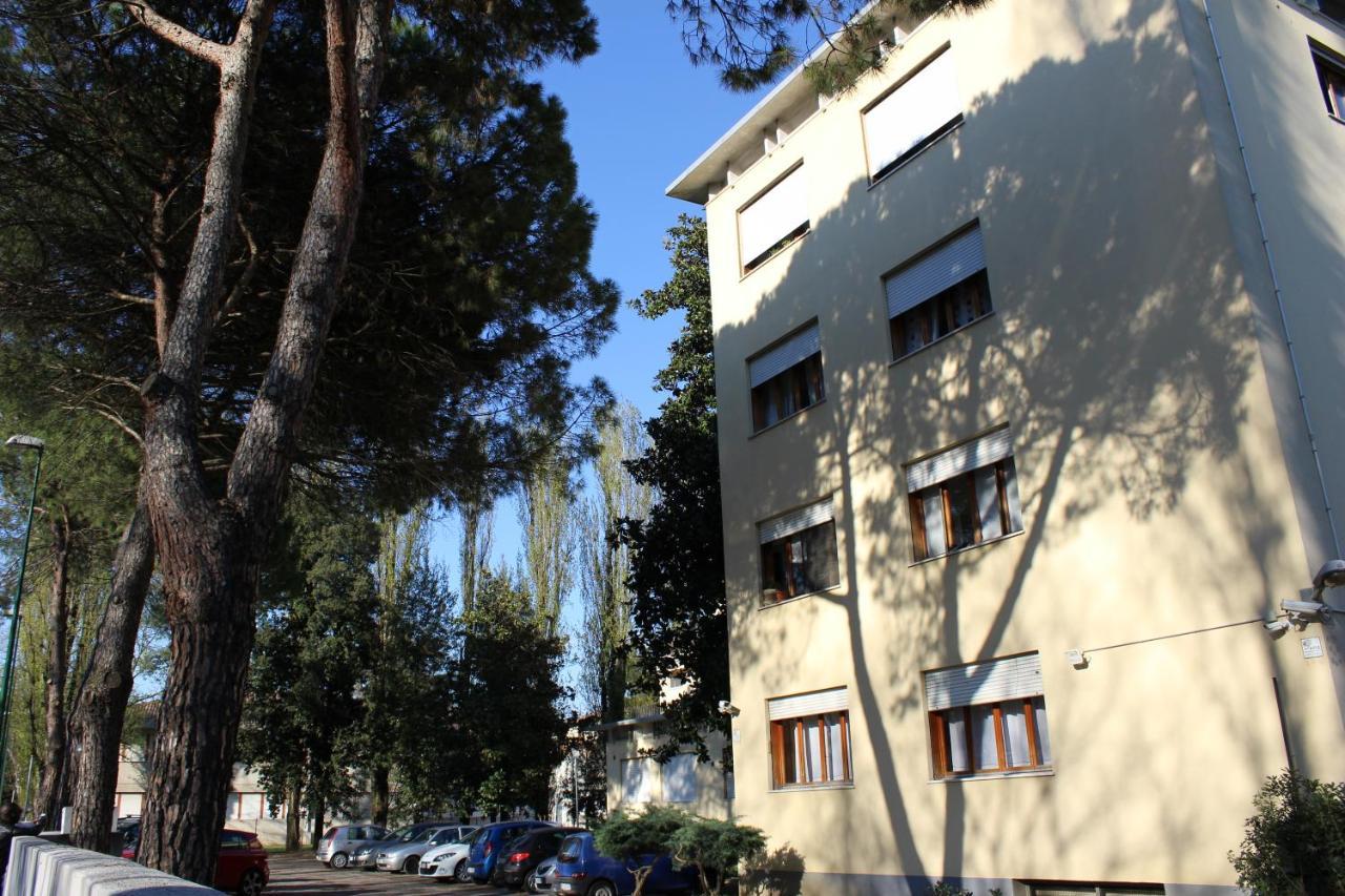 Appartamento Con Parcheggio Gratuito 15Min Da Venezia Mestre Exterior foto